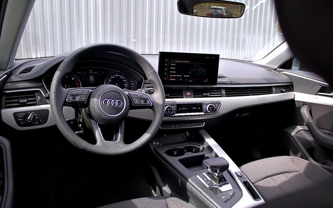 Audi A4 cena 176264 przebieg: 1, rok produkcji 2024 z Ińsko małe 254
